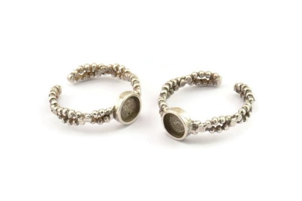 Silver Ring Setting, 2 Antique Silver Plated Brass Adjustable Rings With 1 Stone Settings - Pad Size 6mm N2549 H1636 Hot on Sale