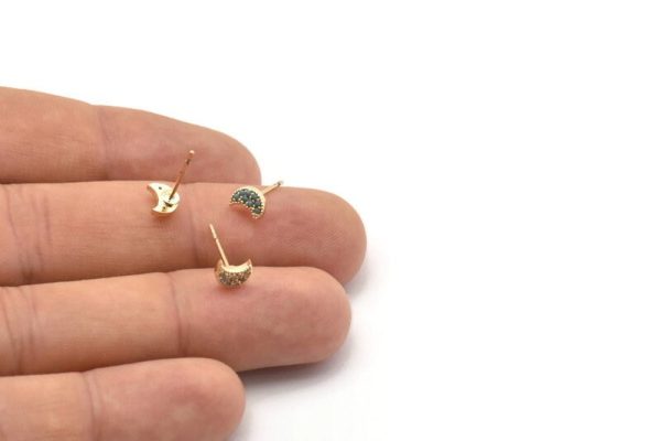 Gold Moon Earring, 4 Gold Plated Brass Crescent Moon Stud Earrings (6x4mm) SY0214 Hot on Sale - Image 3